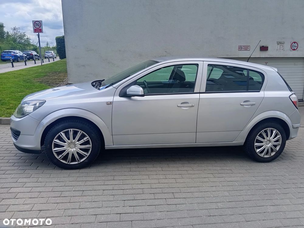Opel Astra 1.8 Enjoy - 8