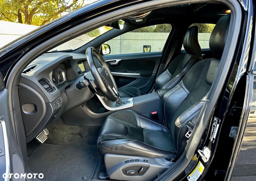 Volvo S60 - 17