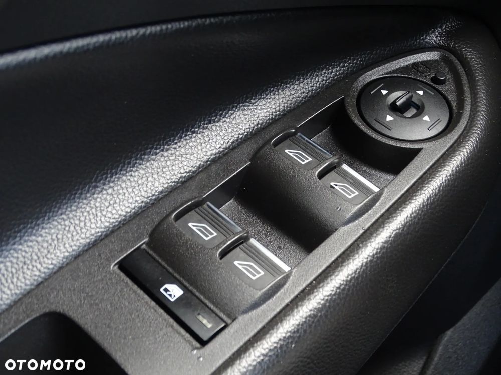 Ford Kuga 2.0 TDCi AWD ST-Line - 22