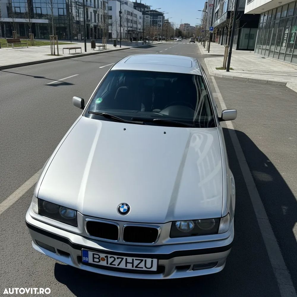 BMW Seria 3 316i - 4