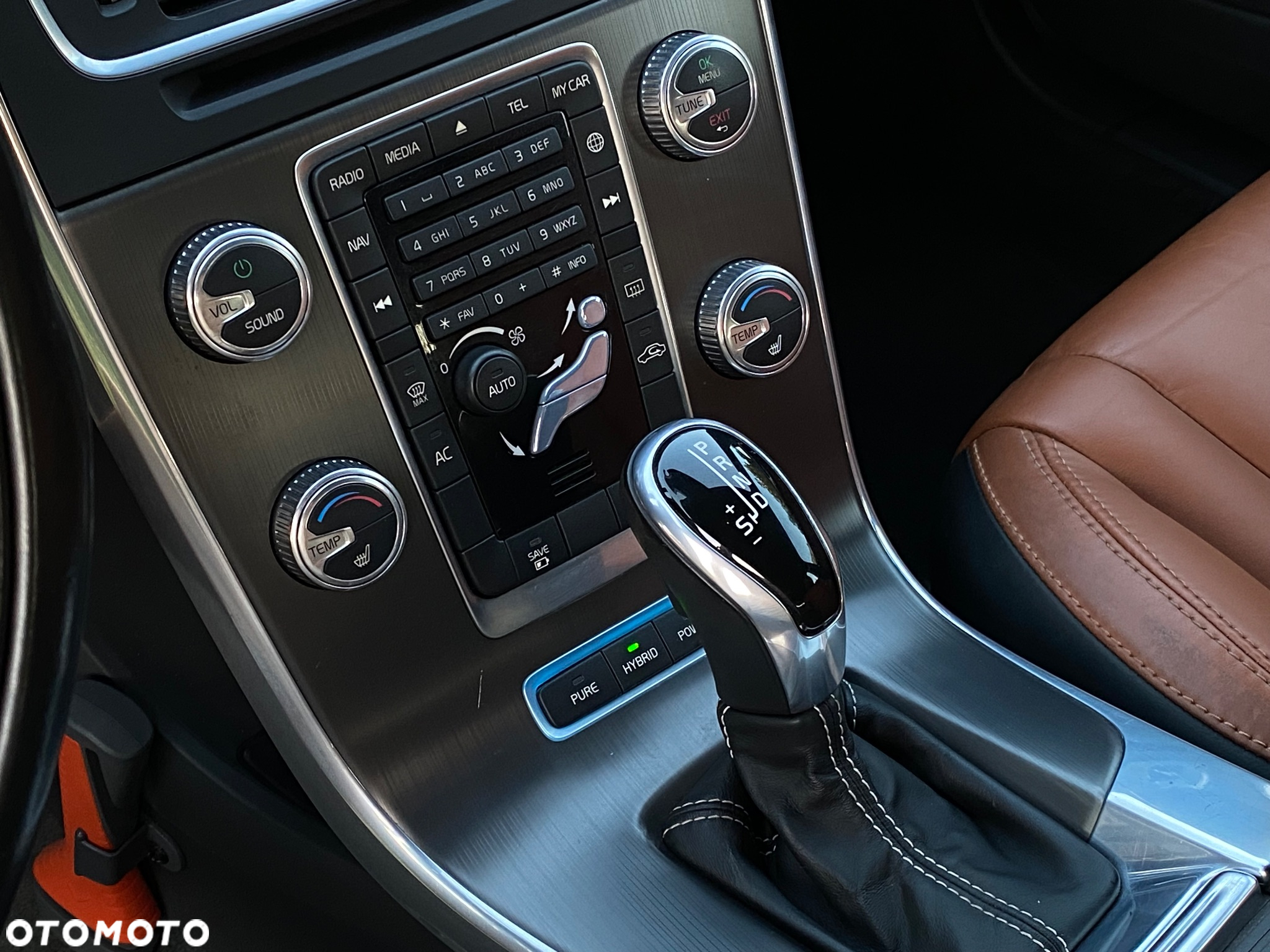 Volvo V60 - 16