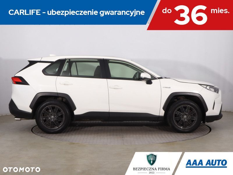 Toyota RAV4 - 8