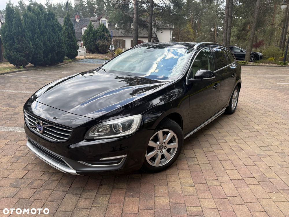 Volvo V60 T3 Edition Pro - 1