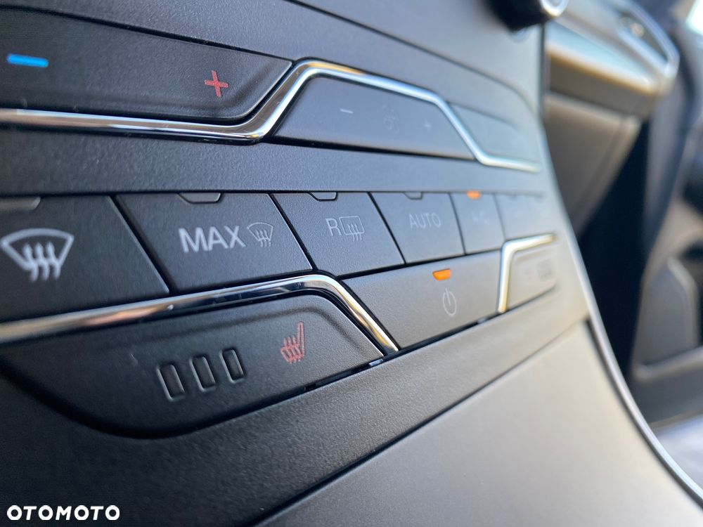 Ford S-Max 2.0 EcoBlue Titanium - 13