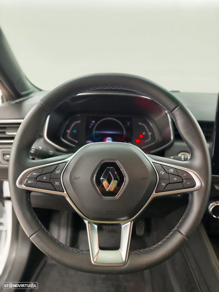 Renault Clio 1.6 E-Tech Intens - 10