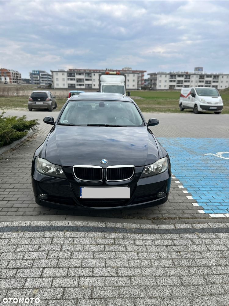 BMW Seria 3 318d - 2