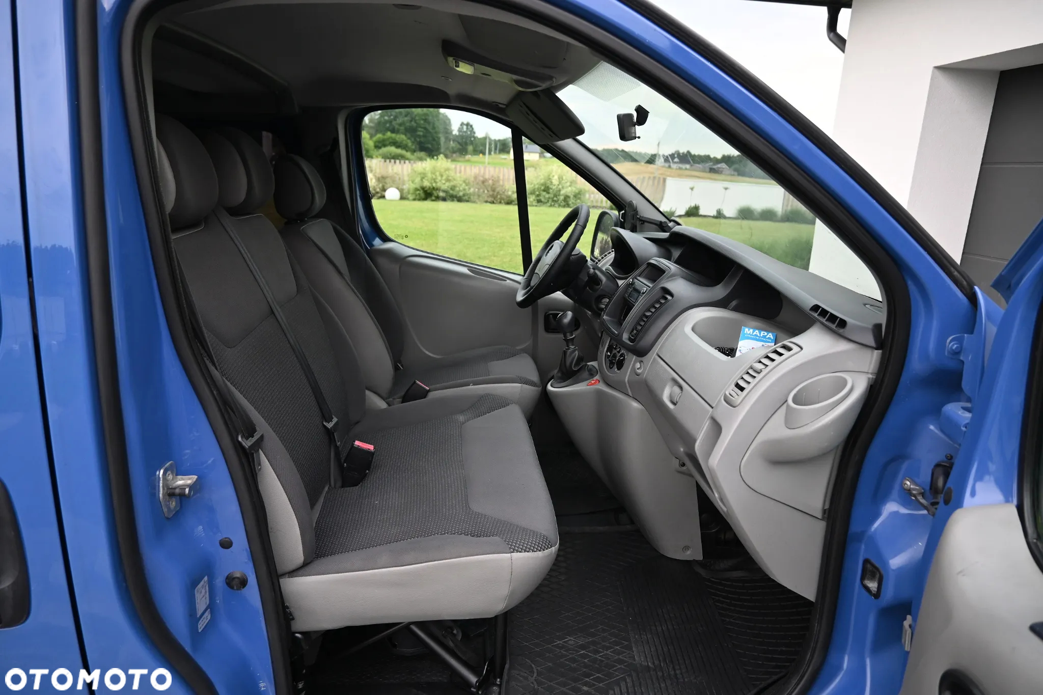 Opel Vivaro - 11