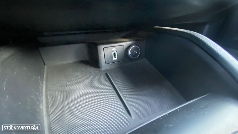 Ford Focus SW 1.5 TDCi EcoBlue Titanium - 45