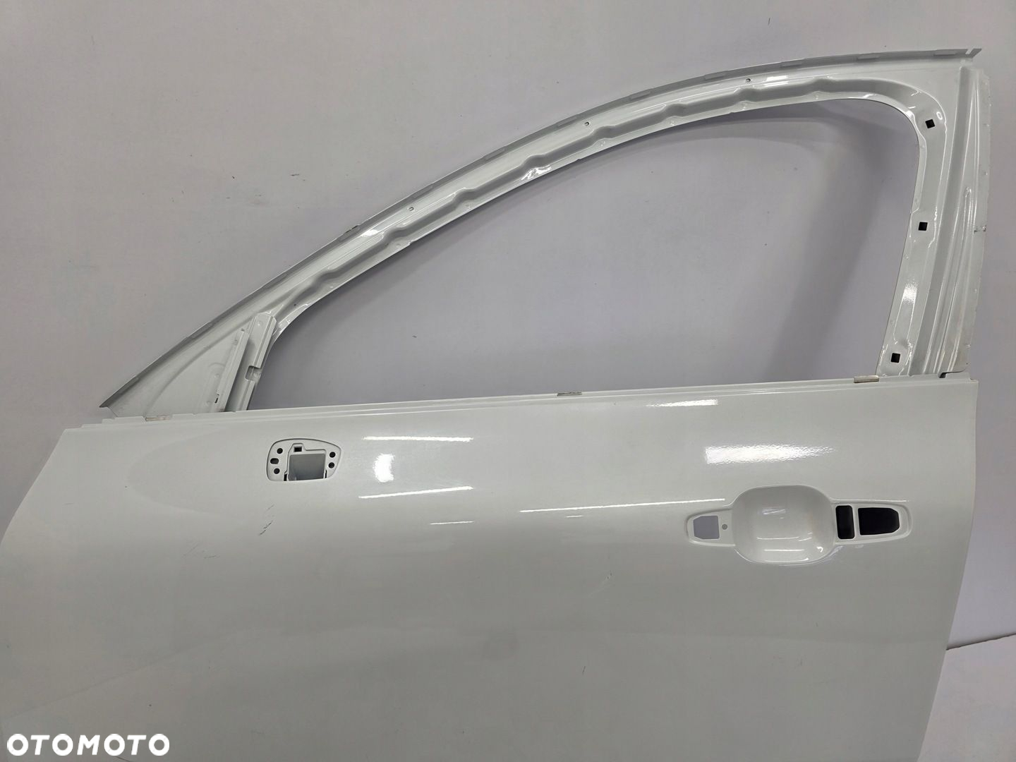 DRZWI PRZÓD PRZEDNIE LEWE VOLVO XC60 II 17 - - 2