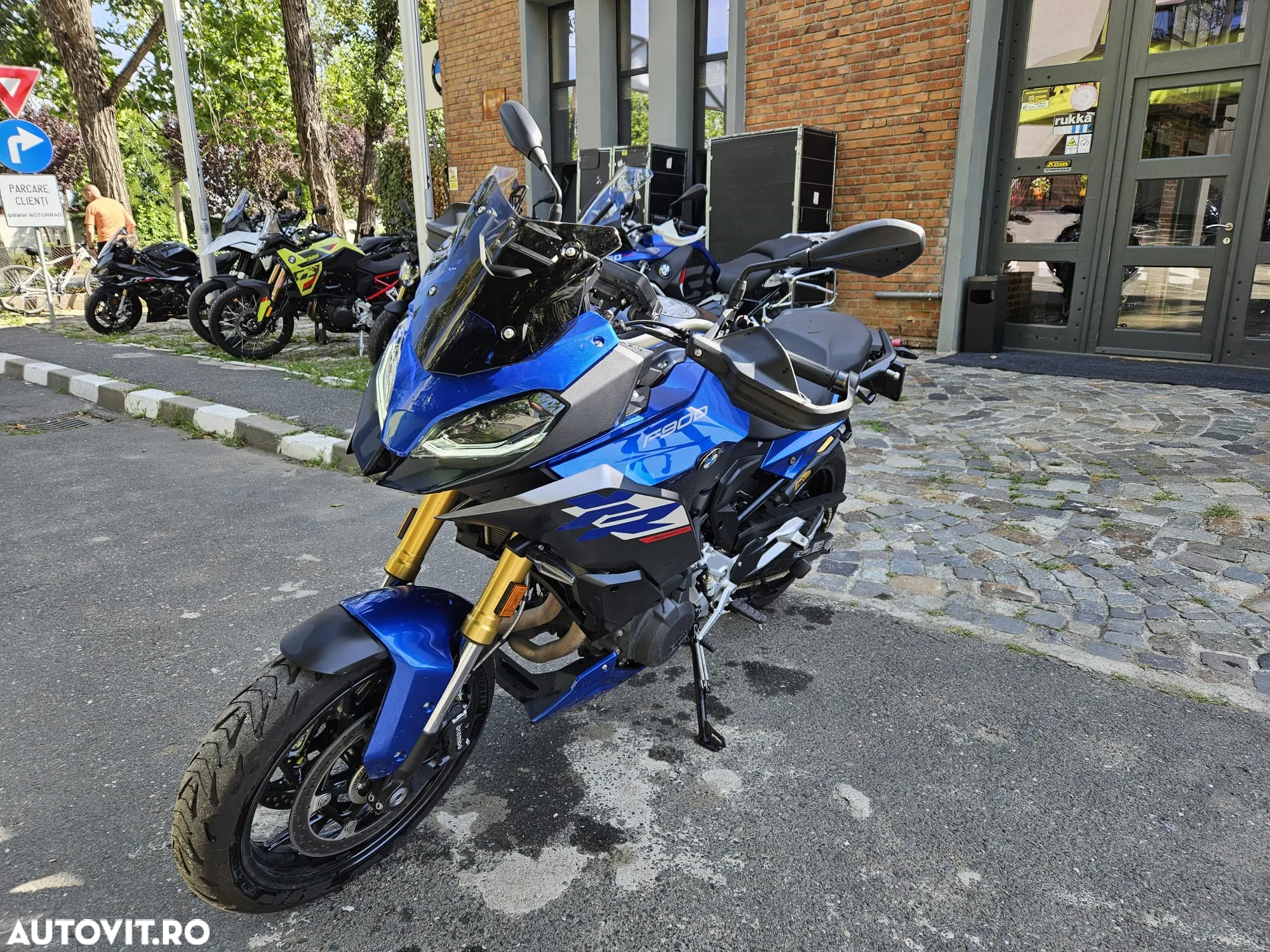 BMW F900XR - 5