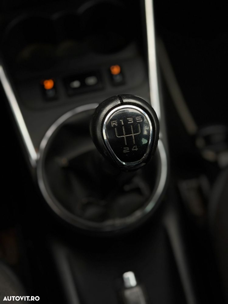 Skoda Fabia 1.6 TDI DPF Scout - 36