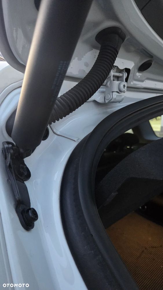 BMW X1 xDrive20d Sport Line - 24