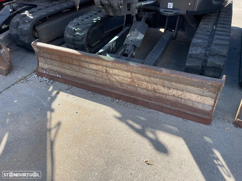 Bobcat E 50Z - Giratória - 6