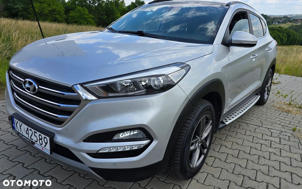 Hyundai Tucson 1.7 CRDI BlueDrive Style 2WD - 29