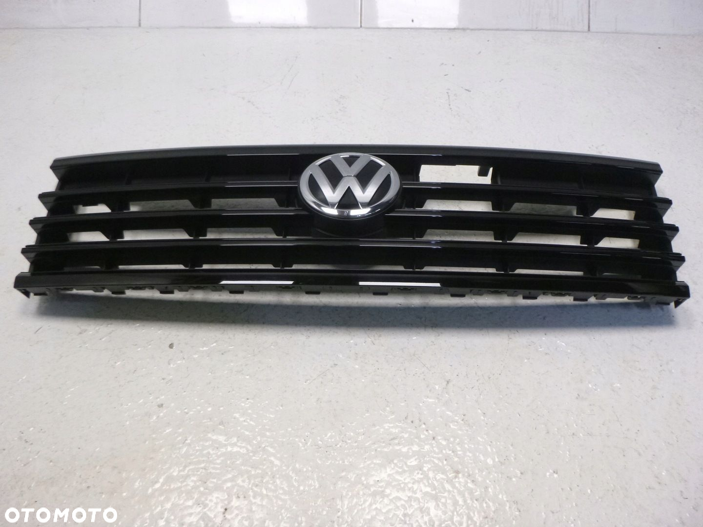 VW TOUAREG III 760 R-LINE GRILL ATRAPA CHŁODNICY - 3