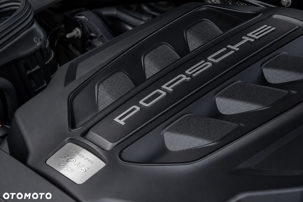 Porsche Macan - 20