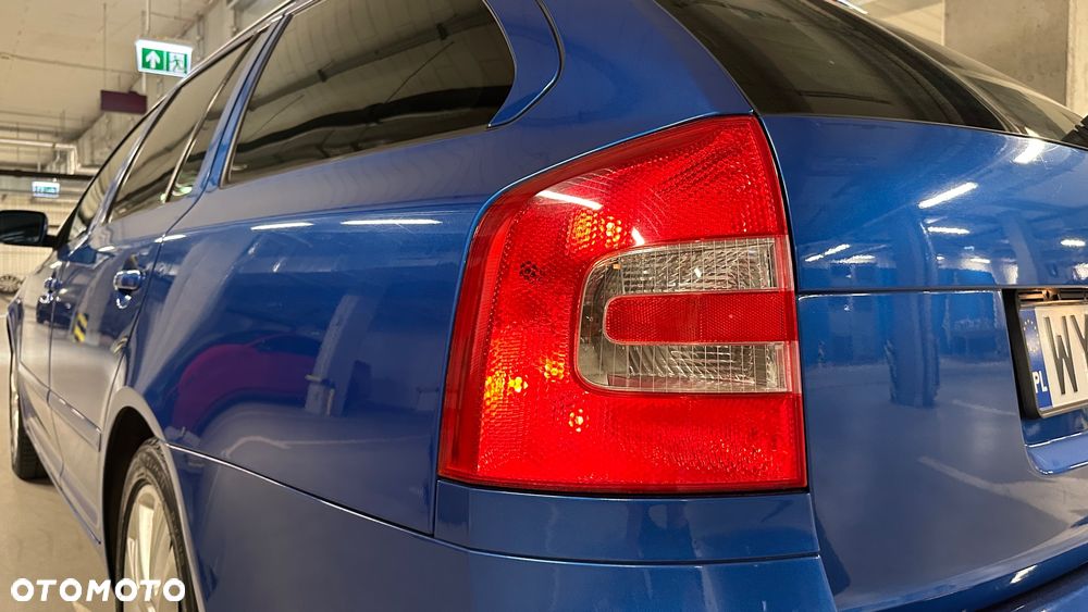 Skoda Octavia 2.0 TDI DPF RS - 29