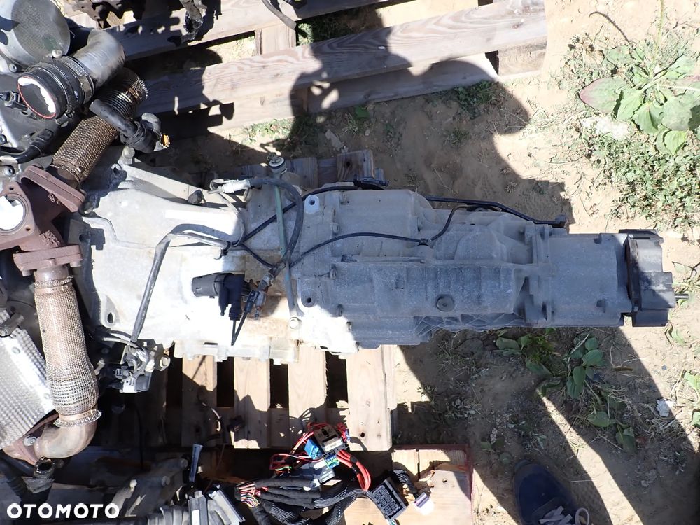 AUDI A4 B7 3.0 TDI BKN SKRZYNIA BIEGÓW MANUAL - 2