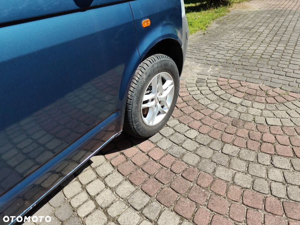 Volkswagen T5 - 11