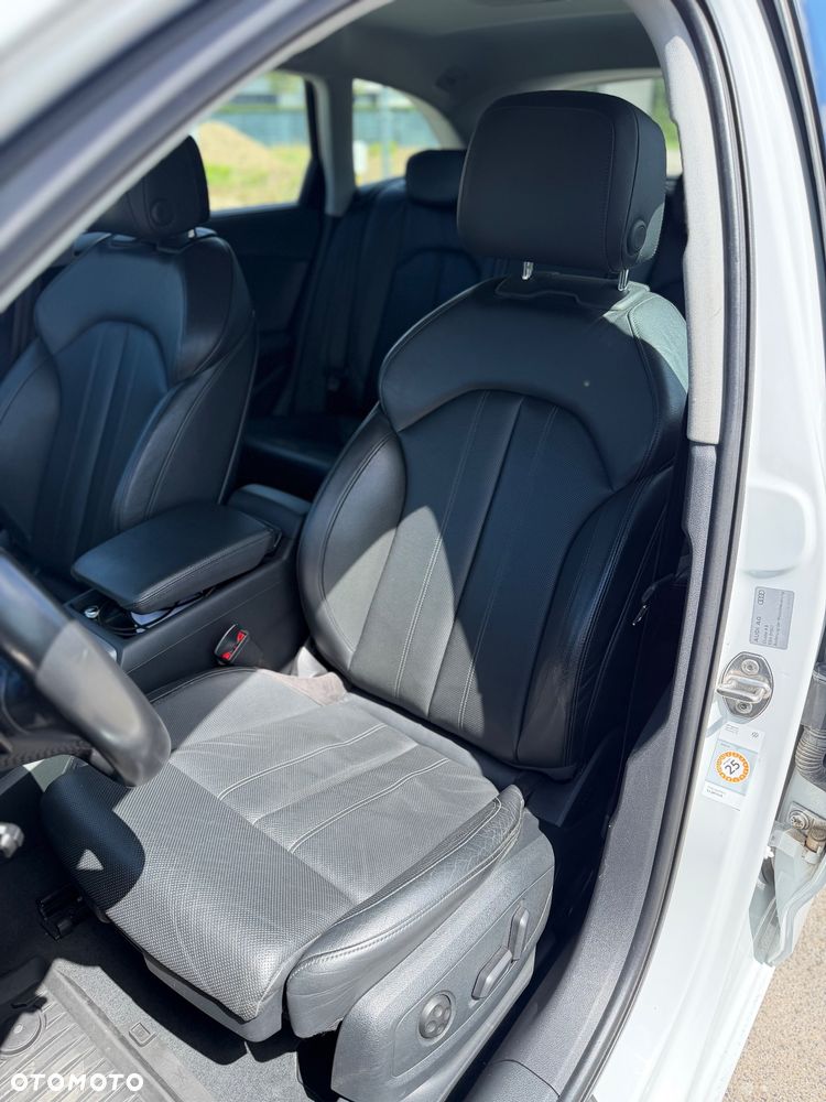 Audi A4 Avant 2.0 TDI ultra S tronic sport - 16
