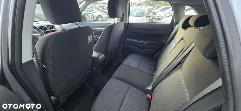 Mitsubishi ASX - 21