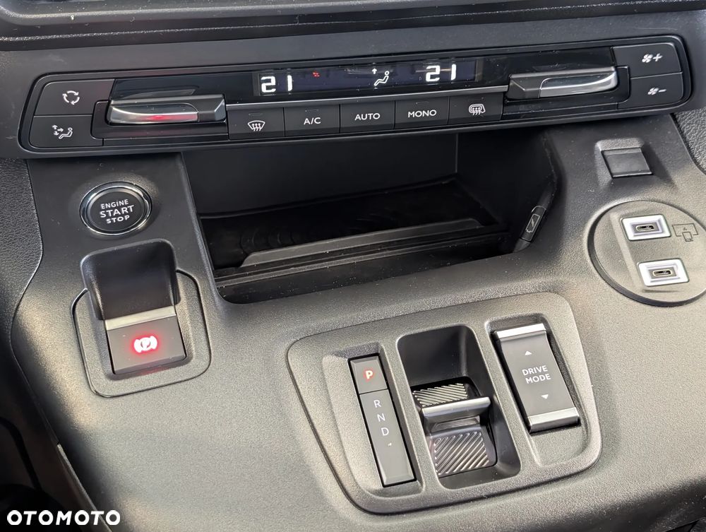 Fiat DOBLO Van XL Elektryczny 136KM 54kWh - 25