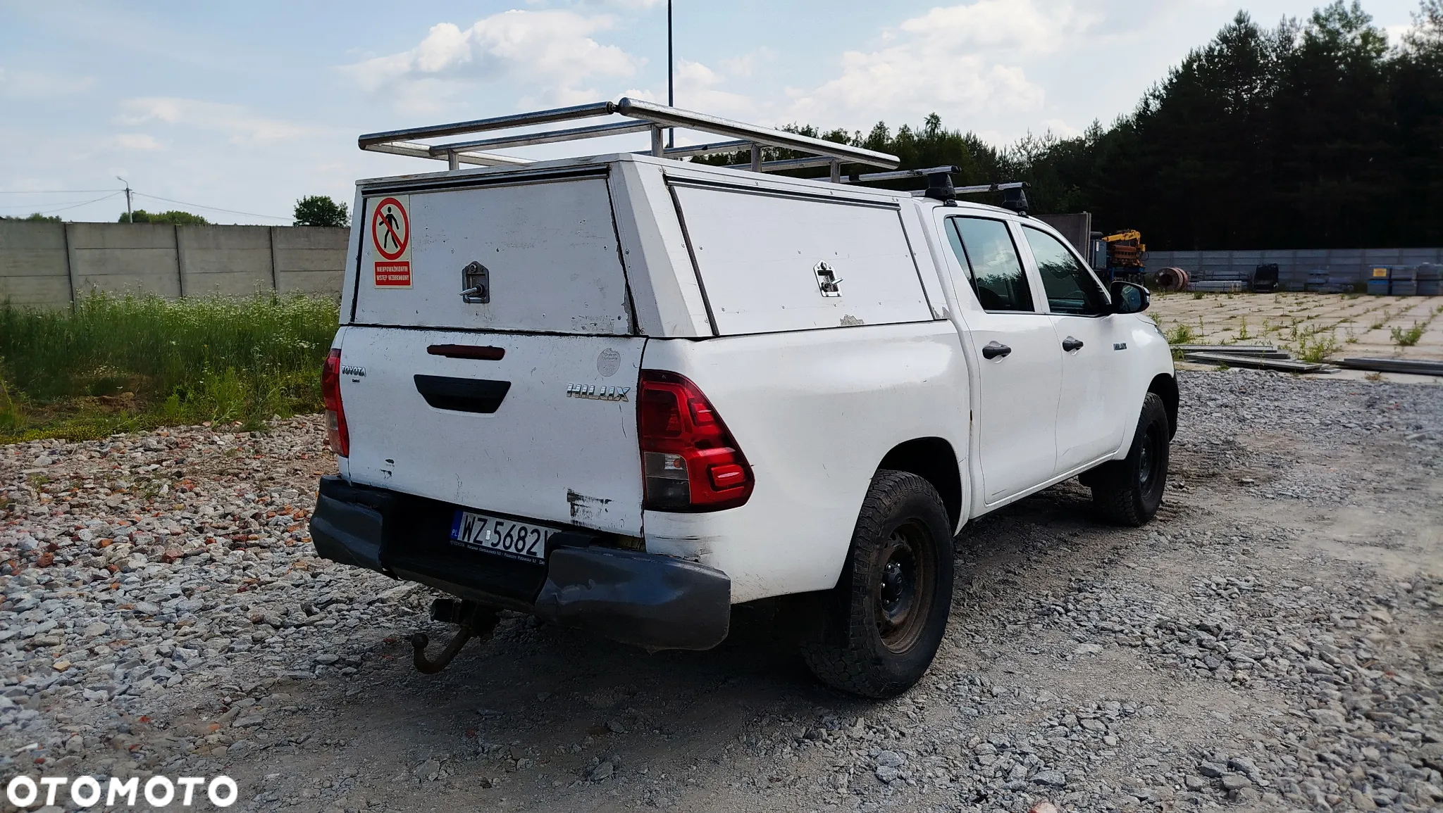 Toyota HILUX - 3
