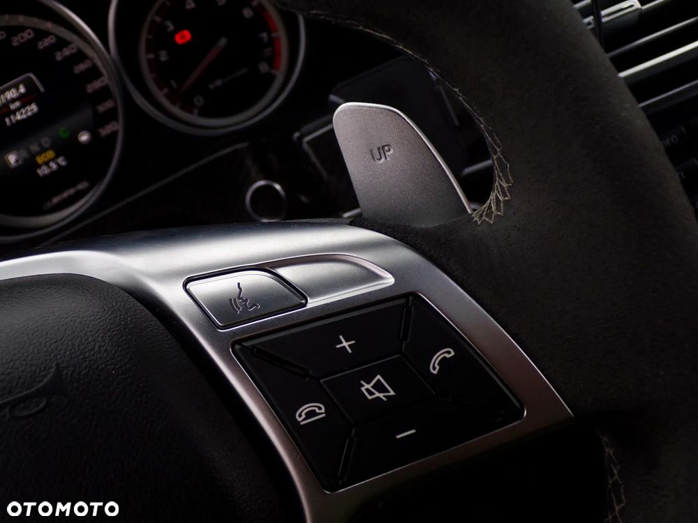 Mercedes-Benz Klasa E - 20