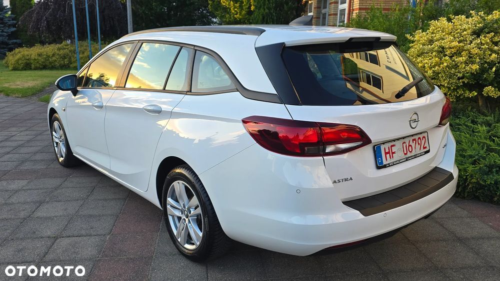 Opel Astra - 4
