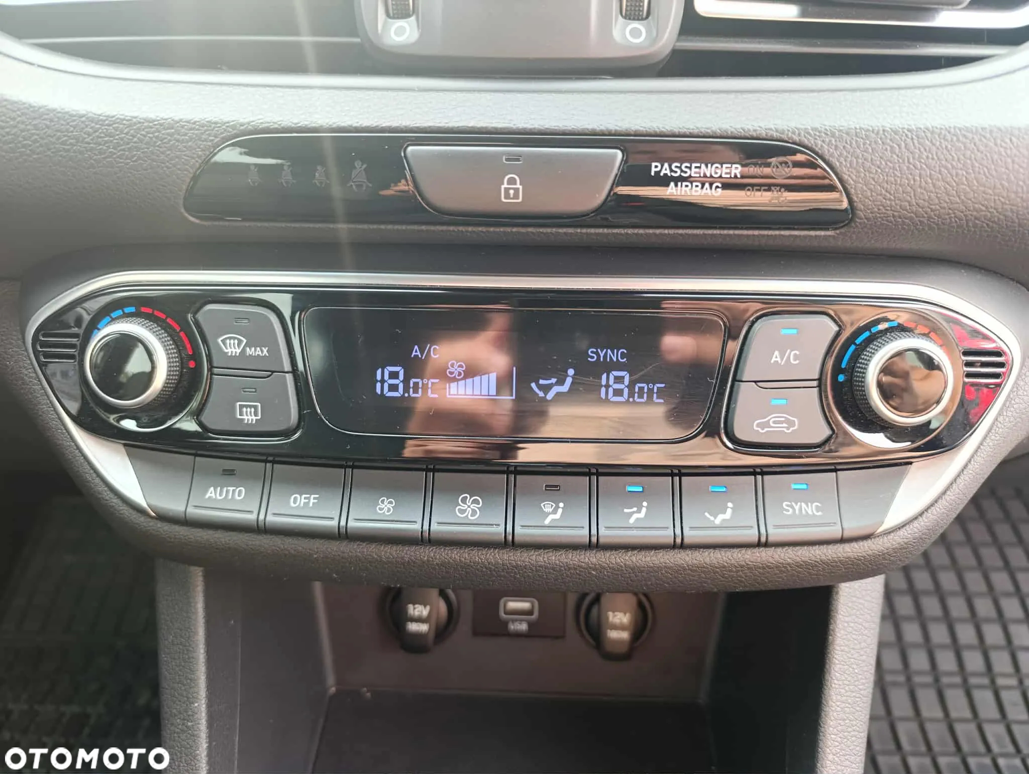 Hyundai i30 1.4 T-GDI Comfort DCT - 14