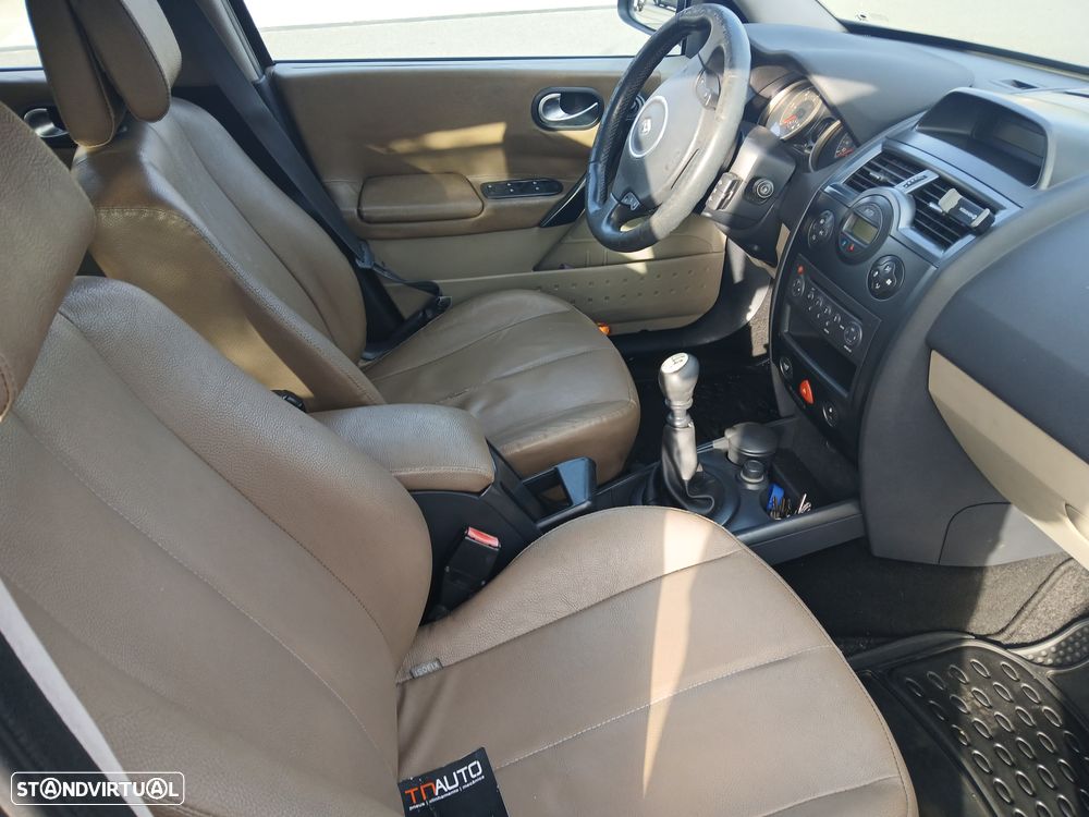 Renault Mégane Break 1.5 dCi Dynamique - 6