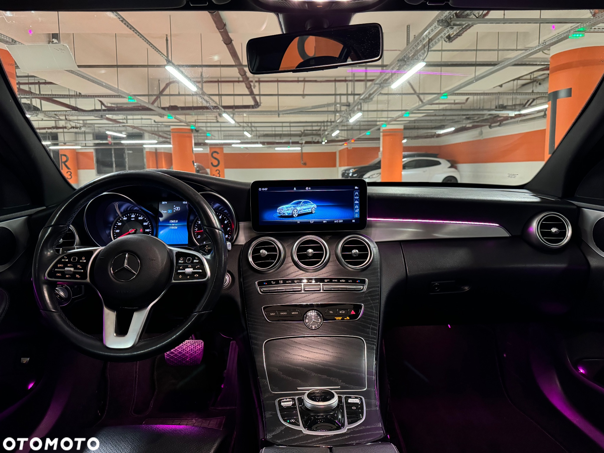 Mercedes-Benz Klasa C 300 9G-TRONIC - 12