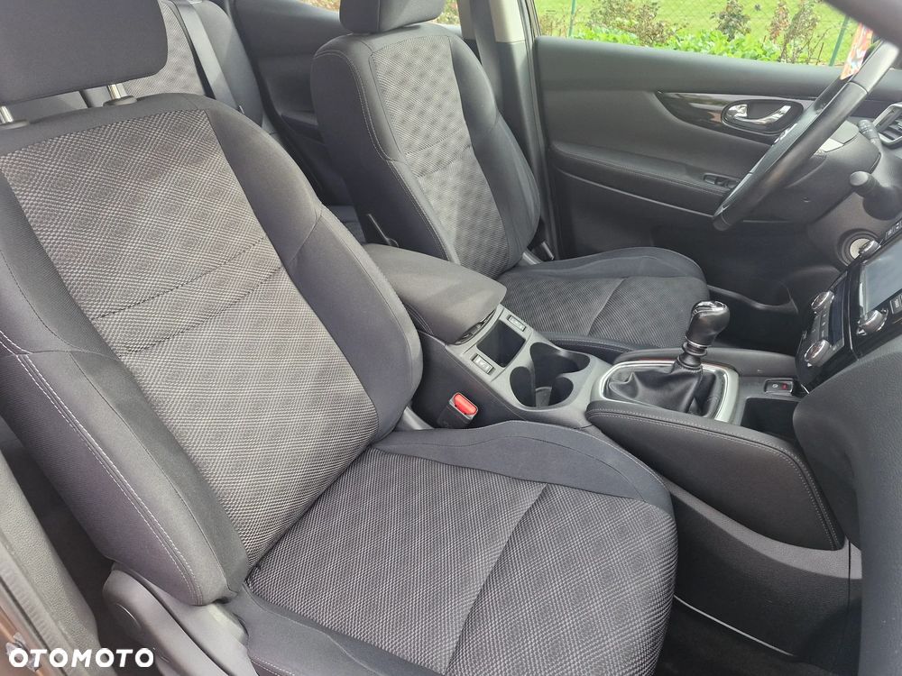 Nissan Qashqai - 23