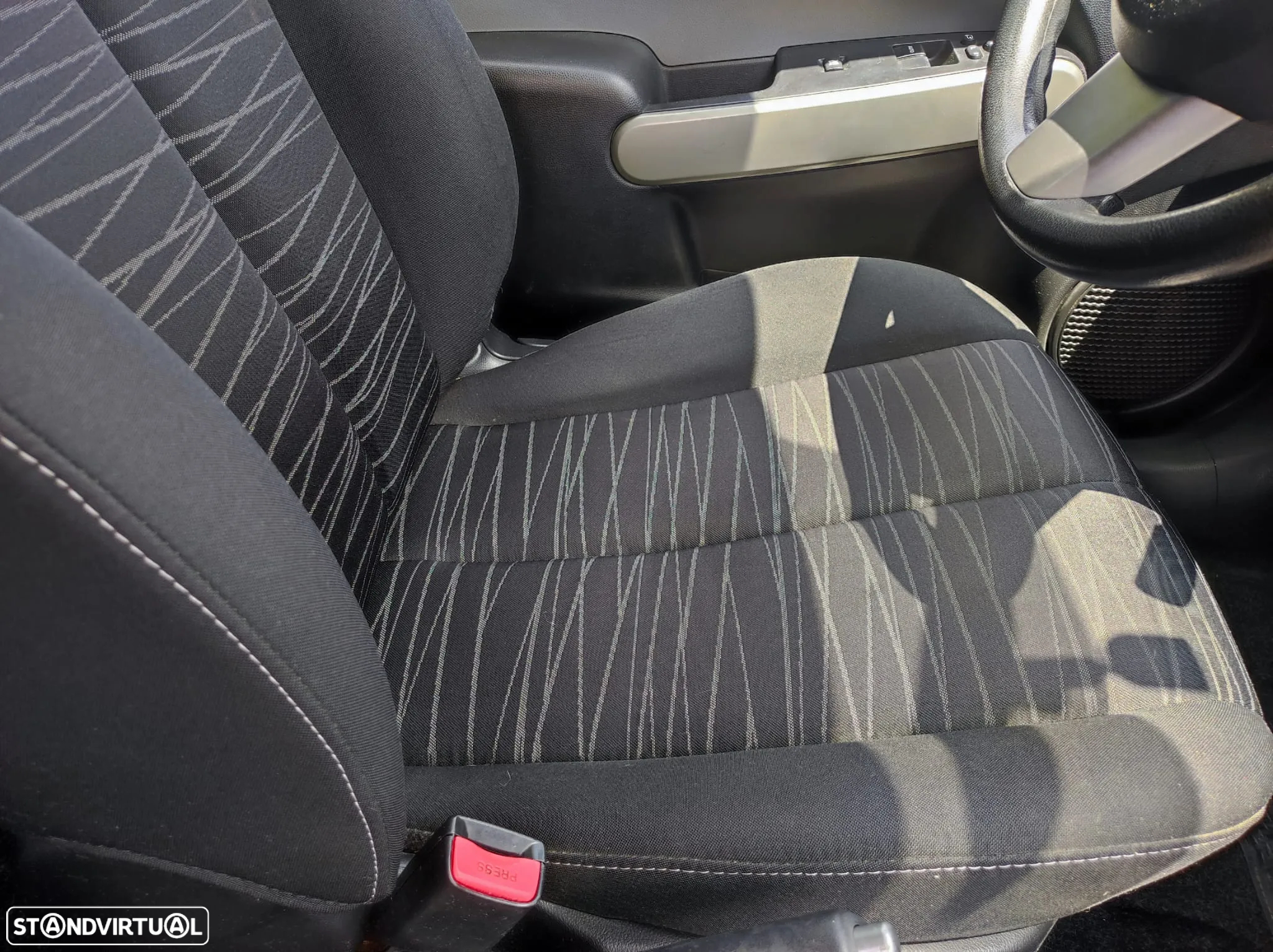 Mazda 2 1.3 MZR Comfort - 17
