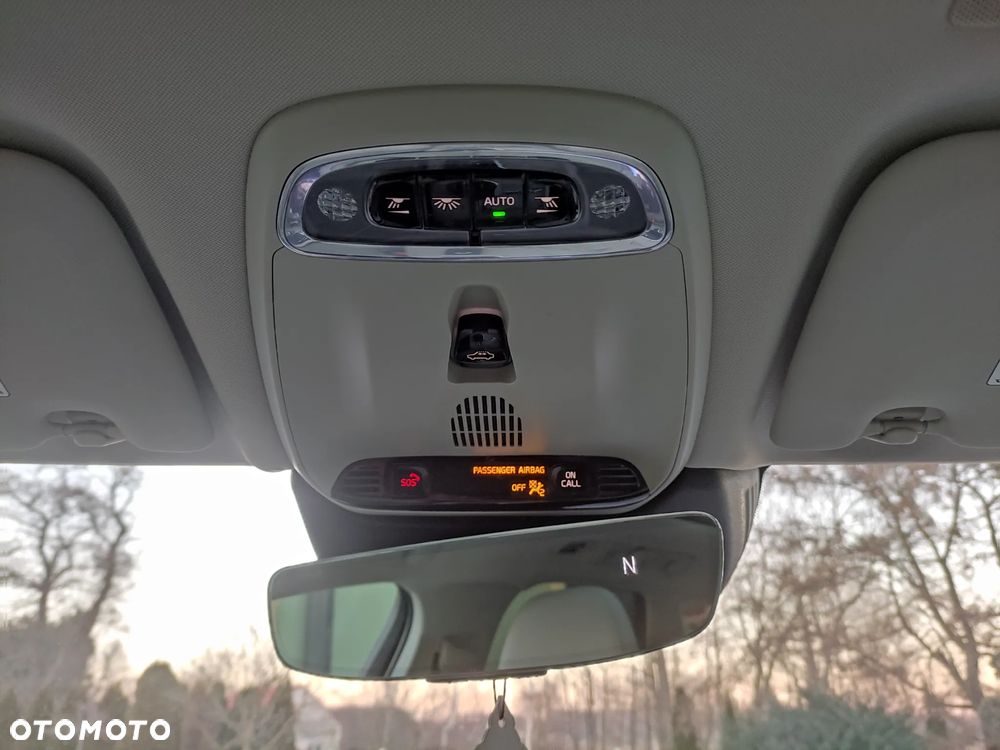 Volvo XC 60 - 14