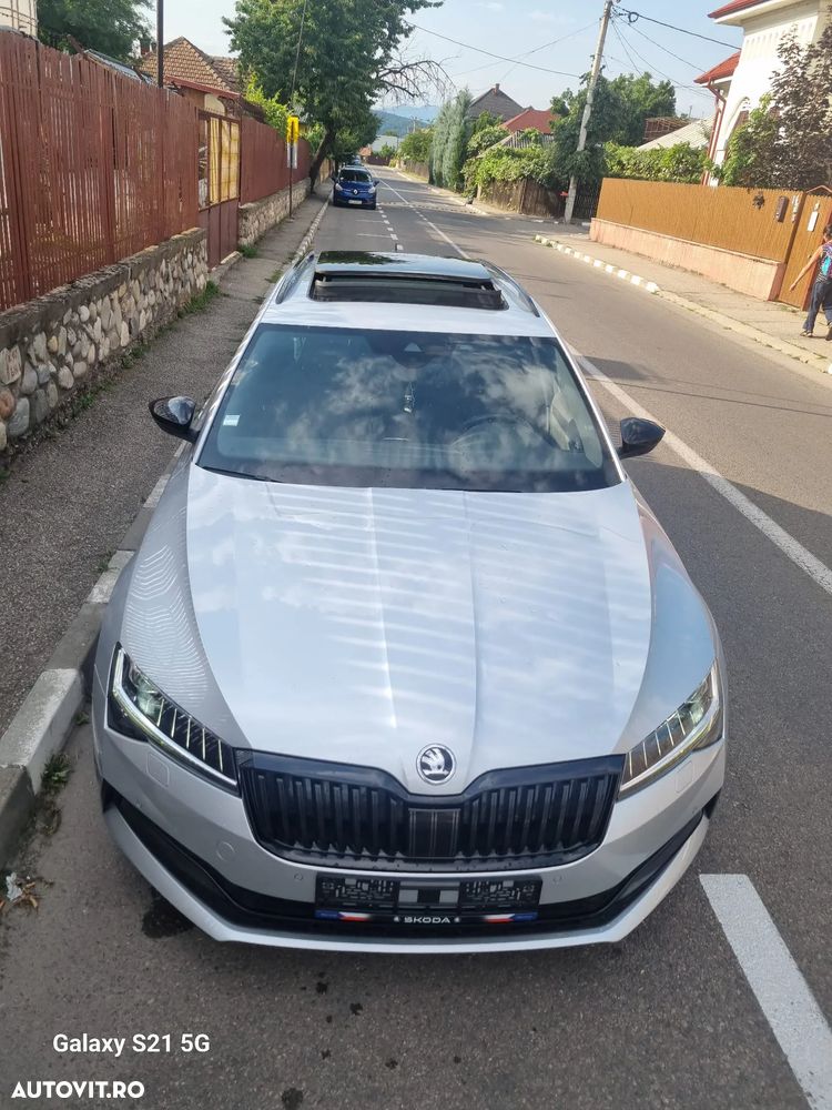 Skoda Superb 2.0 TDI 4X4 DSG Sportline - 6
