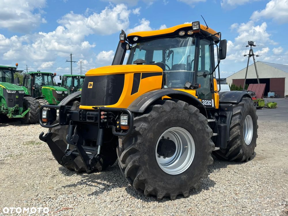 JCB Fastrac 3230 - 11