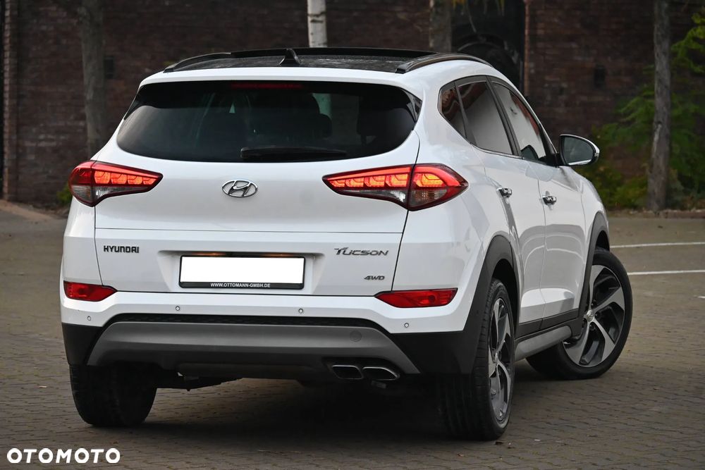 Hyundai Tucson 2.0 CRDi Premium 4WD - 11