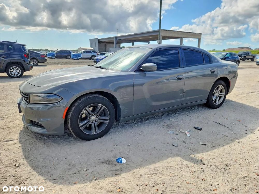 Dodge Charger - 2