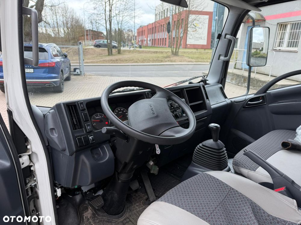 Isuzu M21 TTh - 6