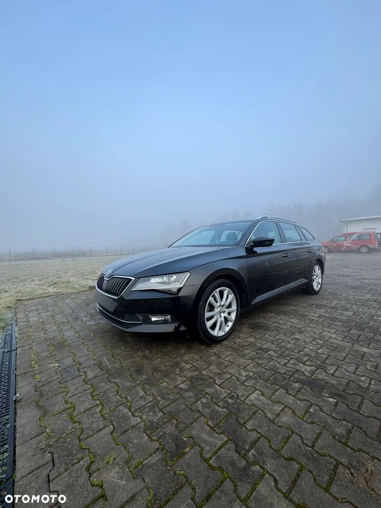 Skoda Superb 1.8 TSI Ambition DSG - 7