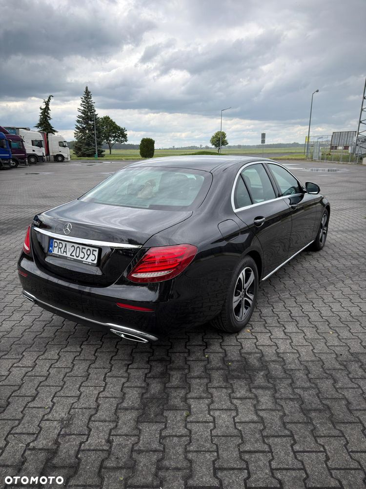 Mercedes-Benz Klasa E 350 BlueTEC 9G-TRONIC - 2