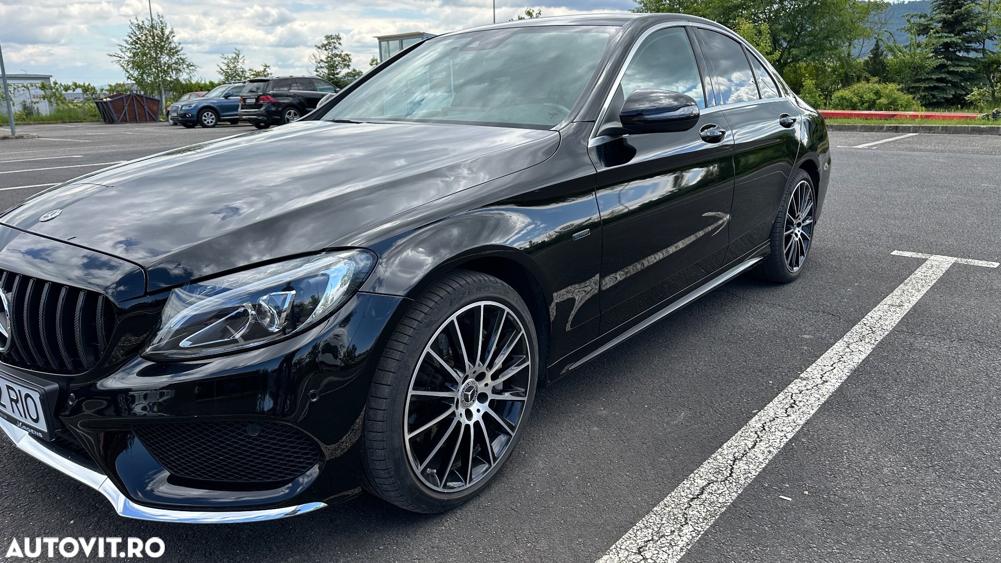 Mercedes-Benz C - 1