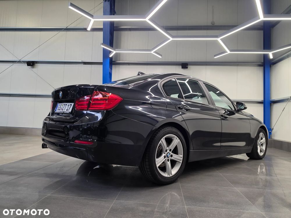 BMW Seria 3 316d Advantage - 15