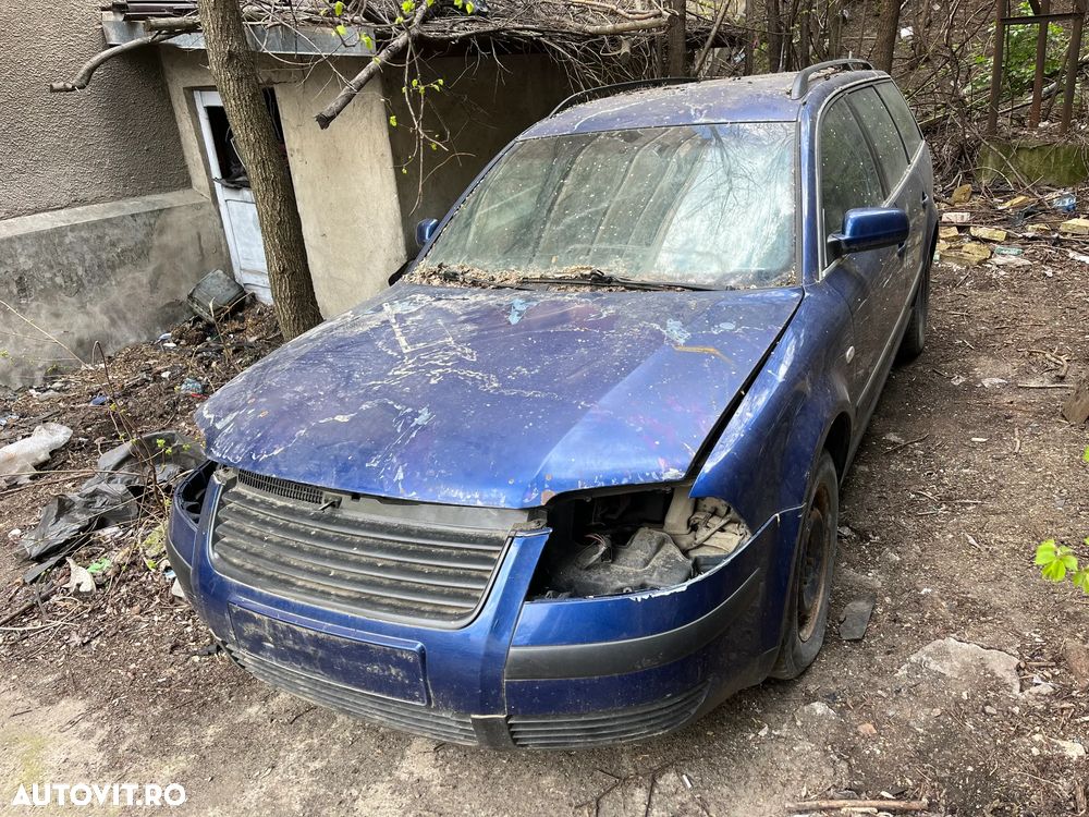 Dezmembrez VW Volkswagen Passat B5.5 break albastru 1,6 benzina ALZ albastru 2002 - 7