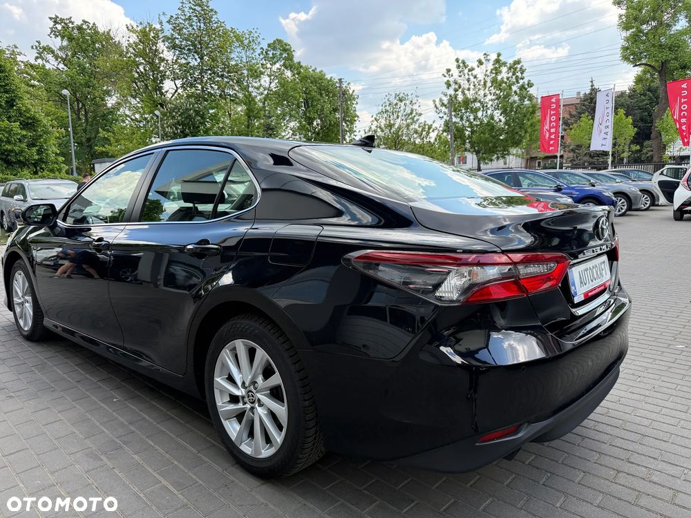 Toyota Camry 2.5 Hybrid Comfort CVT - 26