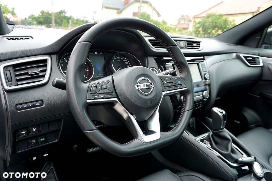 Nissan Qashqai 1.3 DIG-T DCT TEKNA+ - 20