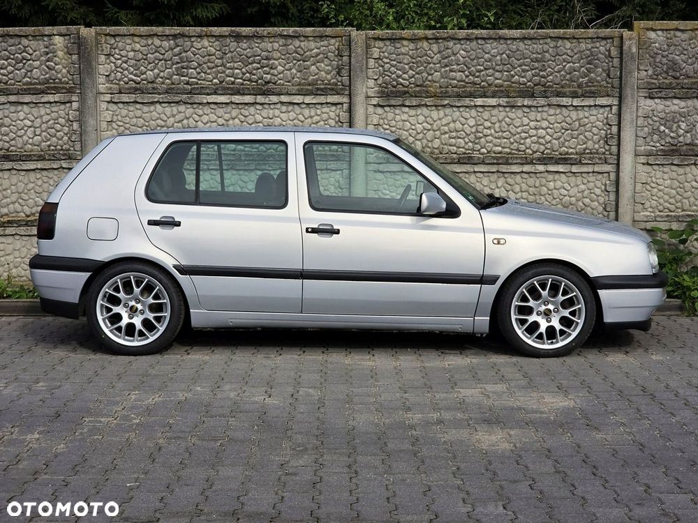 Volkswagen Golf 2.0 GL - 5