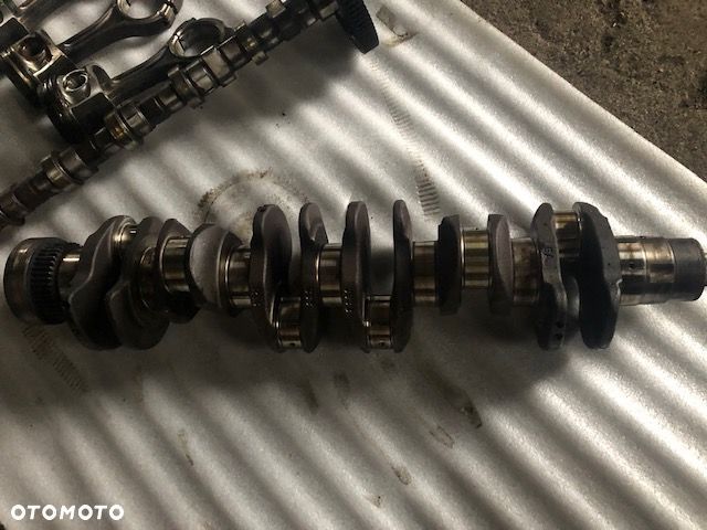 Deutz TCD2012L064V - Wał Korbowy 04502707 - 1