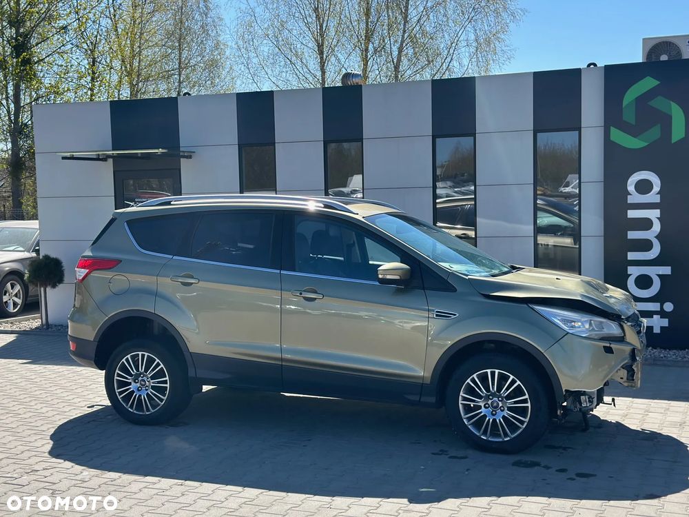 Ford Kuga - 1